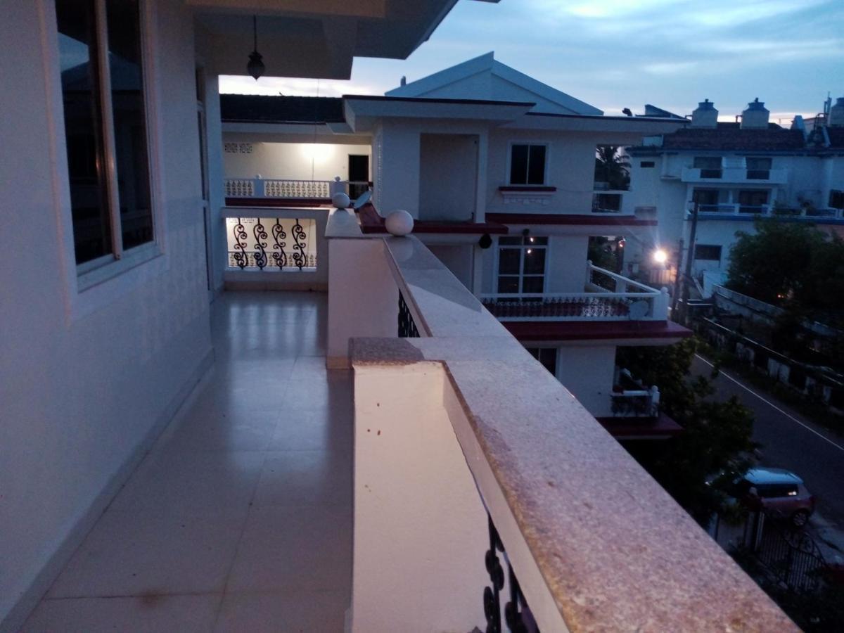 River Side Apartment กาเวลอสซิม ภายนอก รูปภาพ
